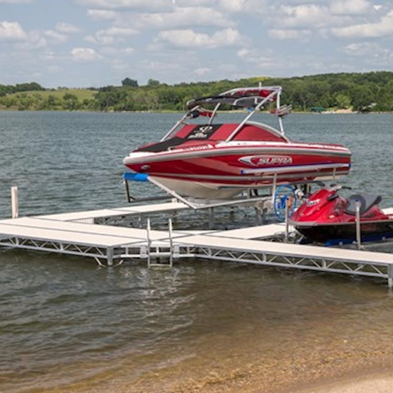 smr4851_04522_ts9_hydrauliclift_pwclift_flowthroughdecking_bench_1500